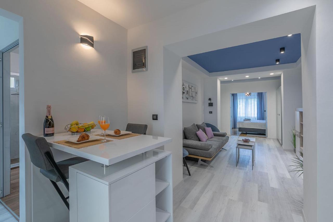 Arena Blue Dream - Modern Apartment With Terrace PUY 외부 사진